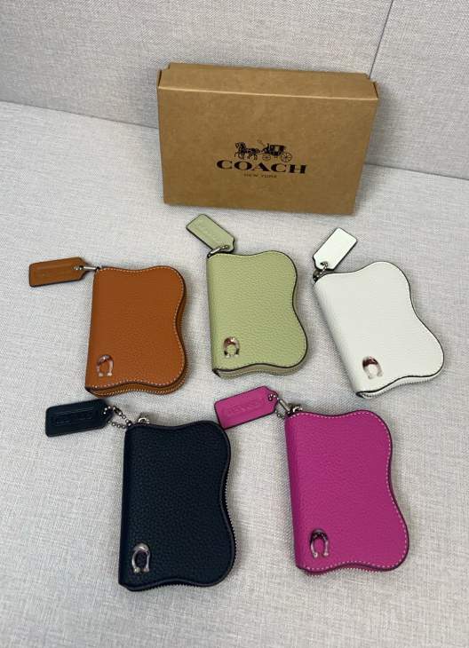 Picture of Coach Wallets _SKUfw168890552fw
